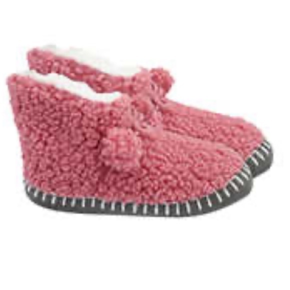 Slipper 2 pairs NWOT - Picture 2 of 5